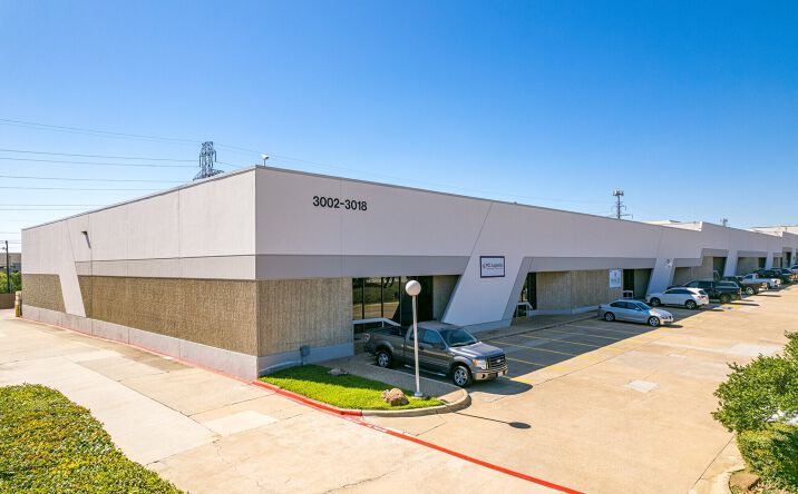 Pictures of Industrial property located at 3002 Skyway Cir S, Irving, TX 75038 for lease - image #1