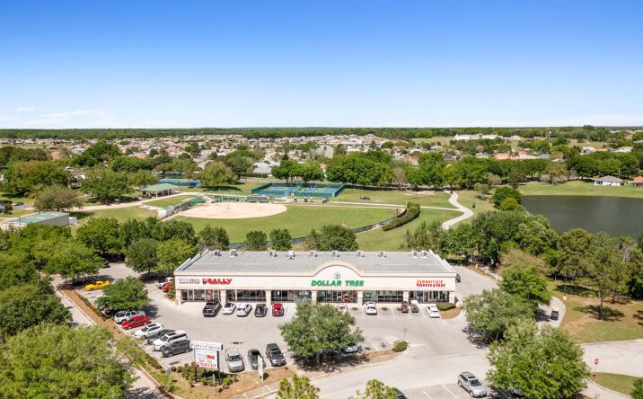 Pictures of Retail property located at 11275 SE 178th Pl, summerfield, FL 34491 for lease - image #1