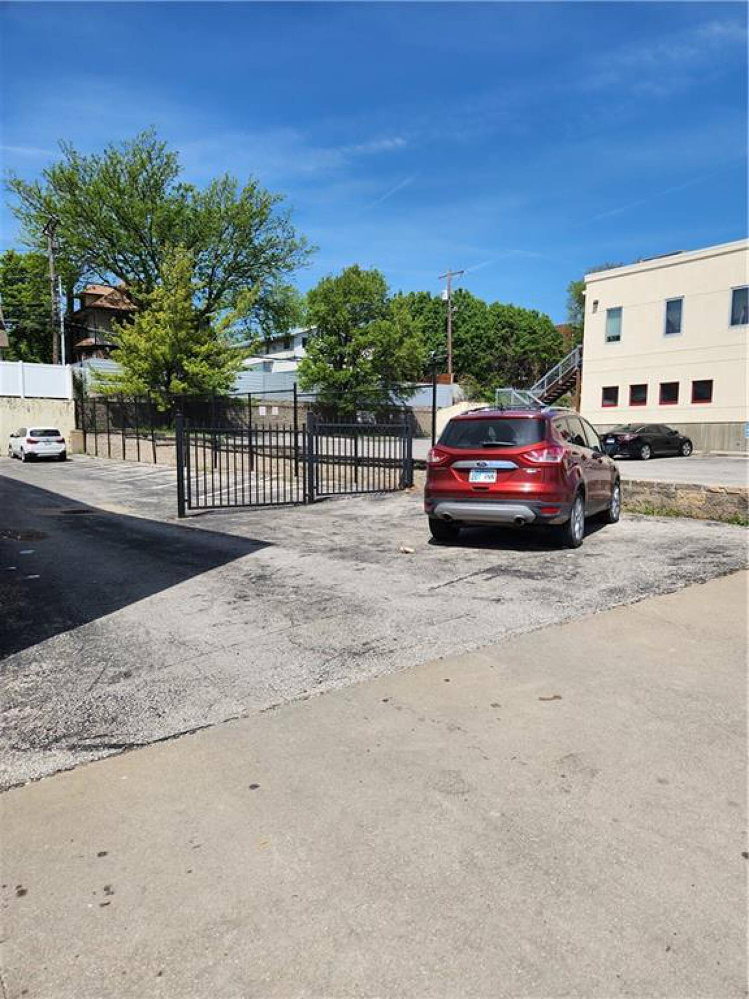 3770 Broadway Boulevard, Kansas City, MO 64111 | Crexi.com