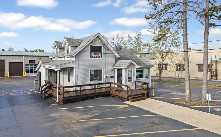 Pictures of Office, Retail property located at 388 W Liberty Street LL, Wauconda, IL 60084 for lease - image #1