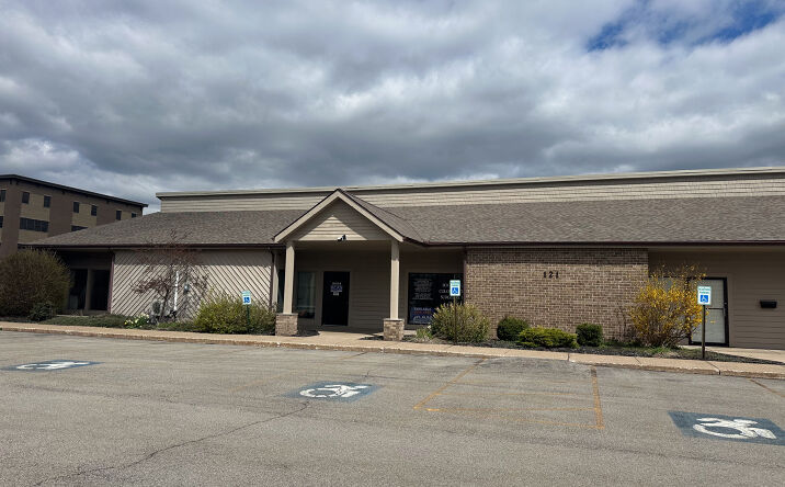 Pictures of Office property located at 121 Erie Canal Dr, Rochester, NY 14626 for lease - image #1