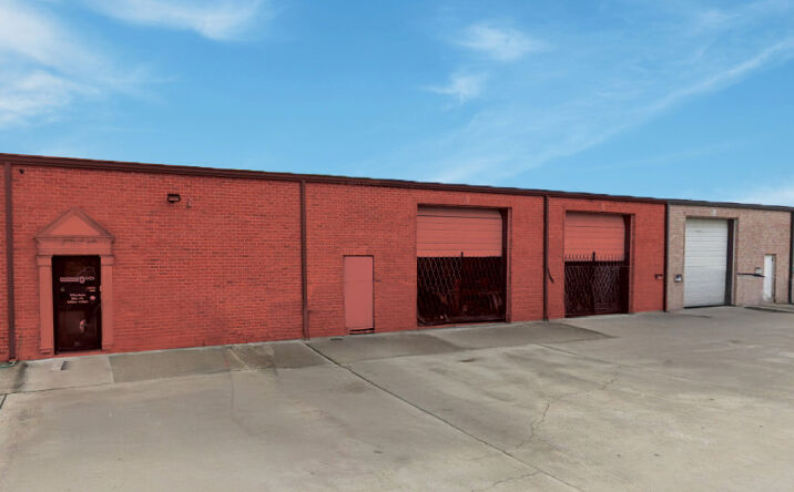 Pictures of Industrial property located at 5711 Clarewood Dr, Houston, TX 77081 for lease - image #1