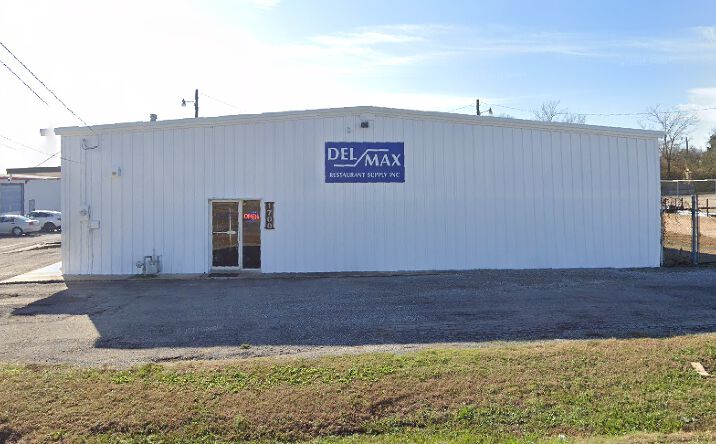 Pictures of Retail, Office, Industrial property located at 1700 Baker Rd, Sherman, TX 75090 for lease - image #1