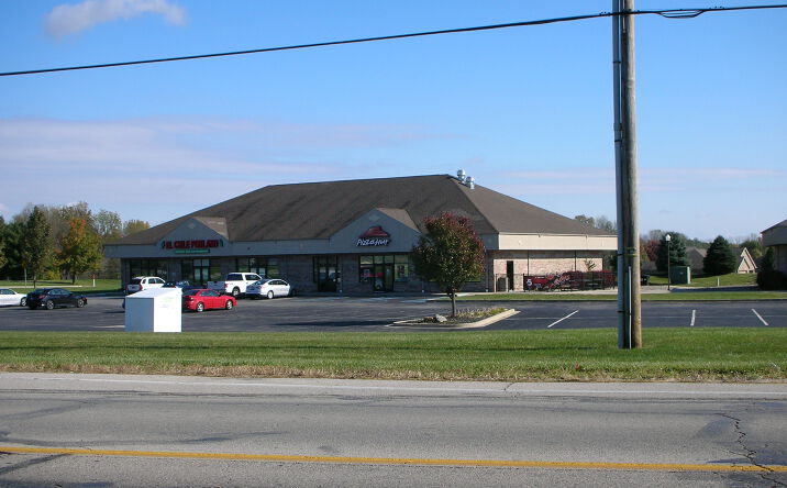 Pictures of Retail, Office property located at 2211 S Park Ave, Alexandria, IN 46001 for lease - image #1