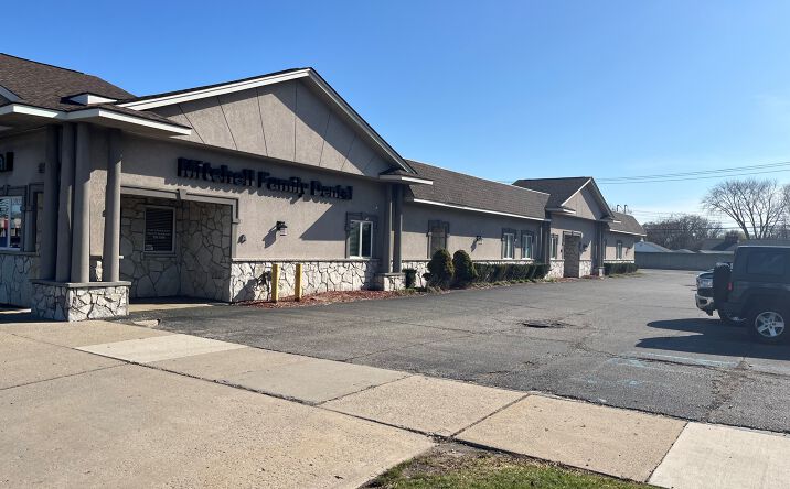 Pictures of Office property located at 29820 Harper Ave, St. Clair Shores, MI 48082 for lease - image #1