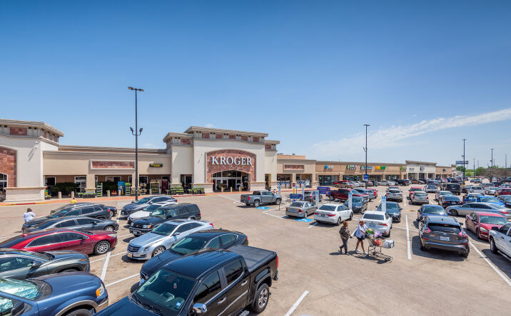 Pictures of Retail property located at 12430 Tomball Pkwy, Houston, TX 77086 for lease - image #1