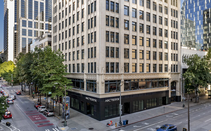 Pictures of Retail, Restaurant property located at 1424 4th Ave, Seattle, WA 98101 for lease - image #1