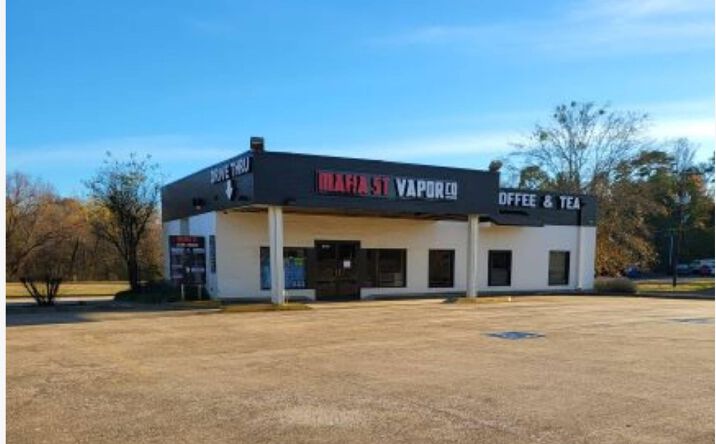 Pictures of Restaurant property located at 906 W Loop 281, Longview, TX 75604 for lease - image #1