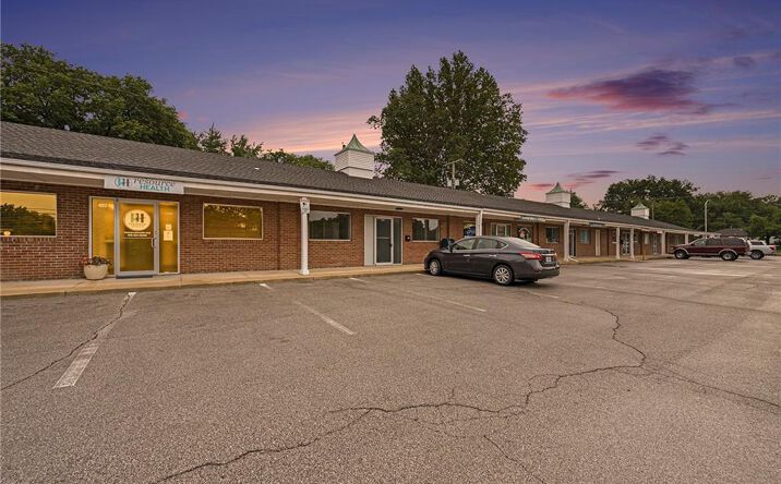 Pictures of Retail, Office property located at 4112 NE Vivion Road, Kansas City, MO 64119 for lease - image #1