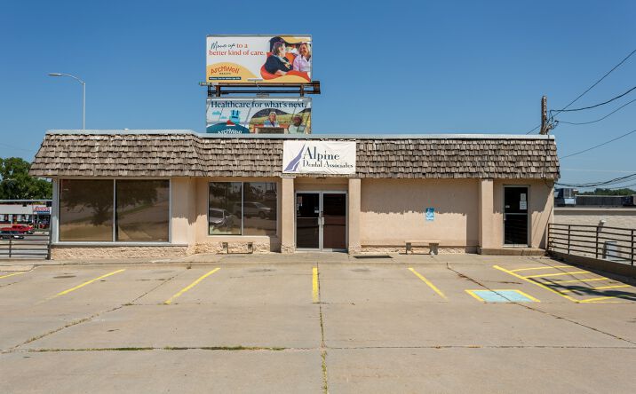 Pictures of Office property located at 2811 N 90th St, Omaha, NE 68134 for lease - image #1