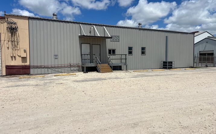 Pictures of Industrial property located at 222 Hereford Rd, Corpus Christi, TX 78408 for lease - image #1