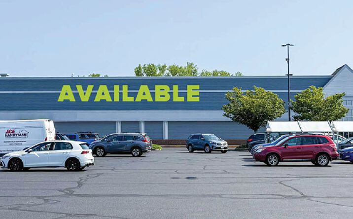 Pictures of Retail property located at 215 E Main St, Clinton, CT 06413 for lease - image #1