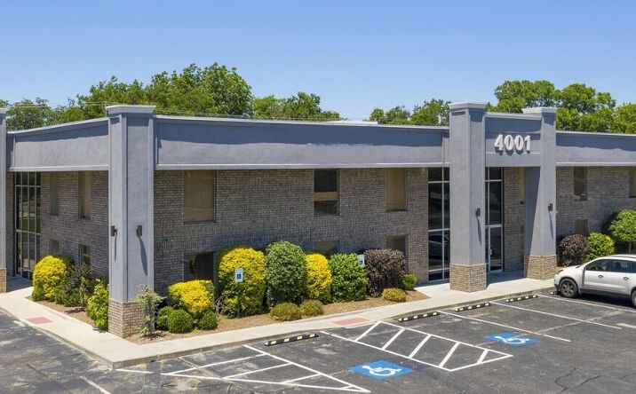 Pictures of Office property located at 4001 N Classen Blvd, Oklahoma City, OK 73118 for lease - image #1