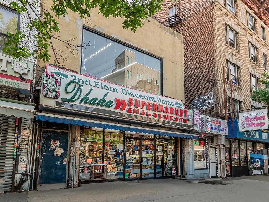369 E 204th Street 2nd Floor, New York, NY 10467 | Crexi.com