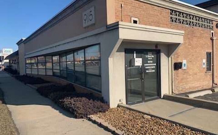 Pictures of Office property located at 9115 S Cicero Ave, Oak Lawn, IL 60453 for lease - image #1