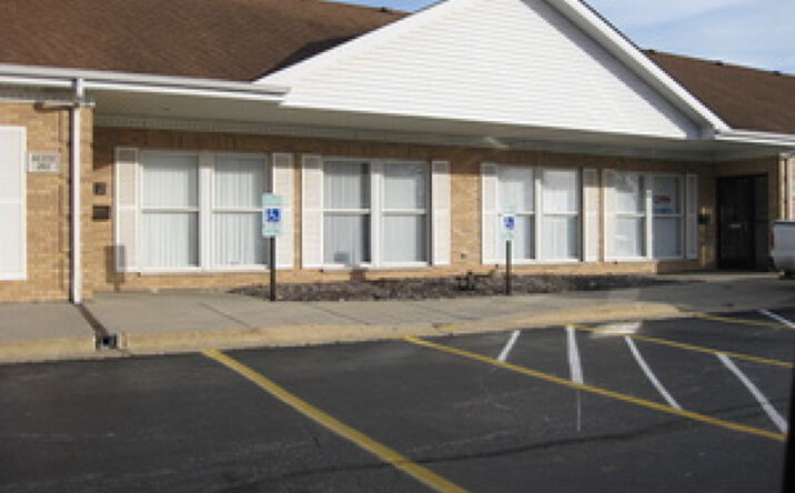 Pictures of Office property located at 895 S State Street 202, Hampshire, IL 60140 for lease - image #1
