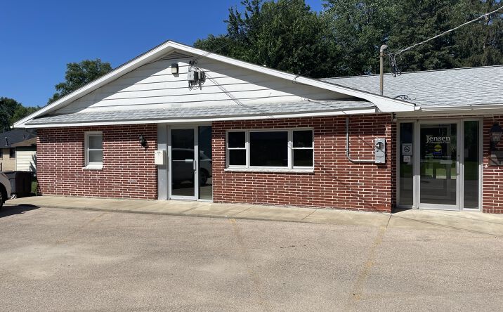Pictures of Special Purpose property located at 2002 Suite C E 5th Street, Sterling, IL 61081 for lease - image #1