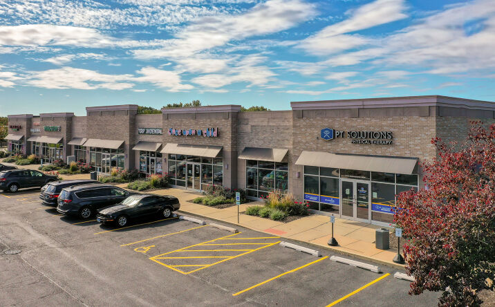 Pictures of Retail property located at 315 N Bolingbrook Drive, Bolingbrook, IL 60440 for lease - image #1