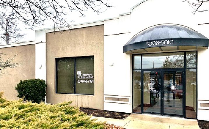 Pictures of Office property located at 5010 FAIRVIEW Avenue 2, Downers Grove, IL 60515 for lease - image #1