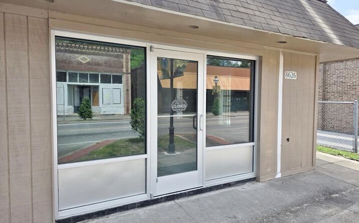 Pictures of Office, Retail property located at 8626 Old State Road, Holly Hill, SC 29059 for lease - image #1