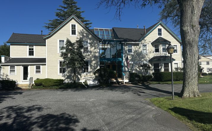 Pictures of Office property located at 599 Shore Rd, Somers Point, NJ 08244 for lease - image #1