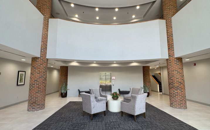 Pictures of Office property located at 7800 Belfort Pkwy, Jacksonville, FL 32256 for lease - image #1