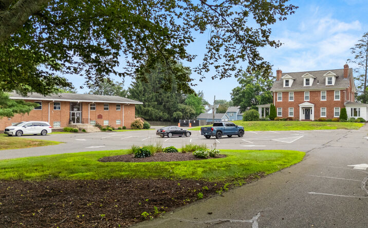 Pictures of Retail, Office, Special Purpose property located at 257 E Center St, Manchester, CT 06040 for lease - image #1