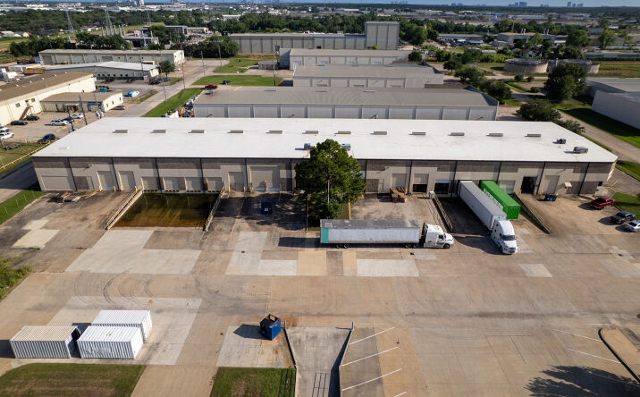 Pictures of Industrial property located at 6546 Petropark Dr, Houston, TX 77041 for lease - image #1