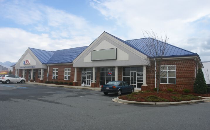 Pictures of Retail, Office property located at 3500 Mt Holly-Huntersville Rd, Charlotte, NC 28216 for lease - image #1