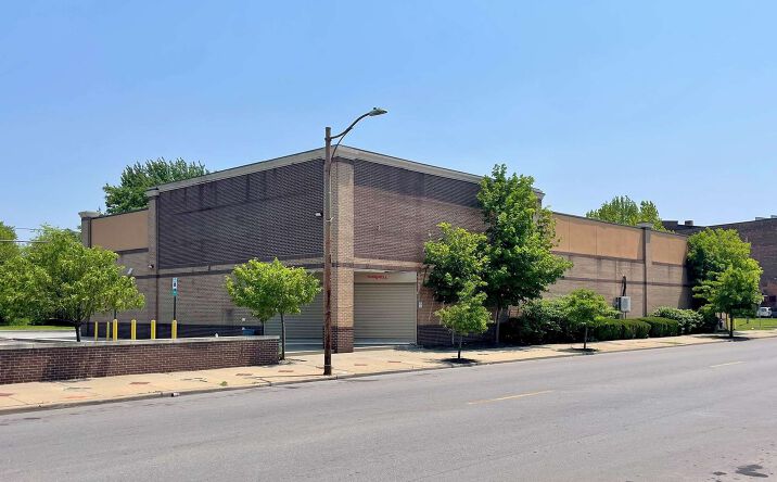 Pictures of Retail property located at 3136 Lagrange St, Toledo, OH 43608 for lease - image #1
