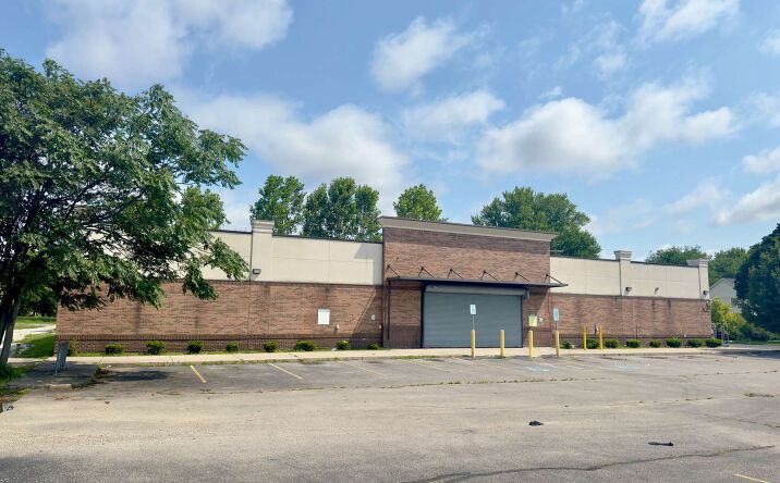 Pictures of Retail, Office property located at 324 W Bancroft St, Toledo, OH 43620 for lease - image #1