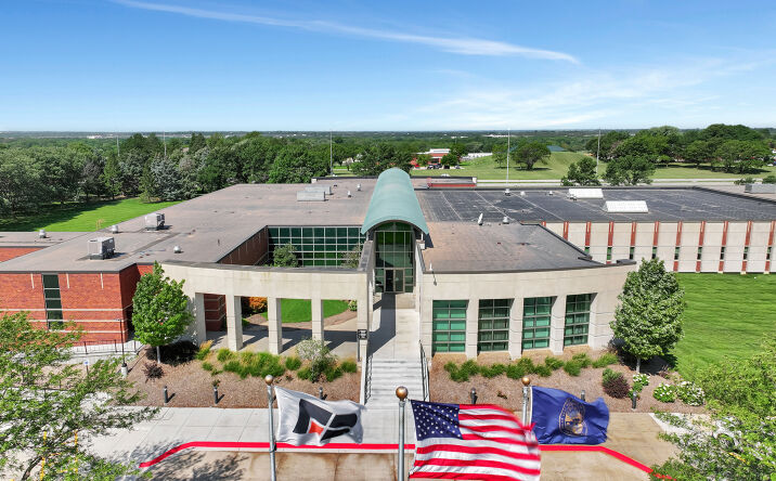 Pictures of Office property located at 5225 S 16th St, Lincoln, NE 68512 for lease - image #1