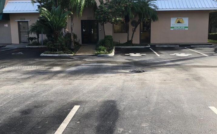 Pictures of Office property located at 9501 SW 160th St, Miami, FL 33157 for lease - image #1