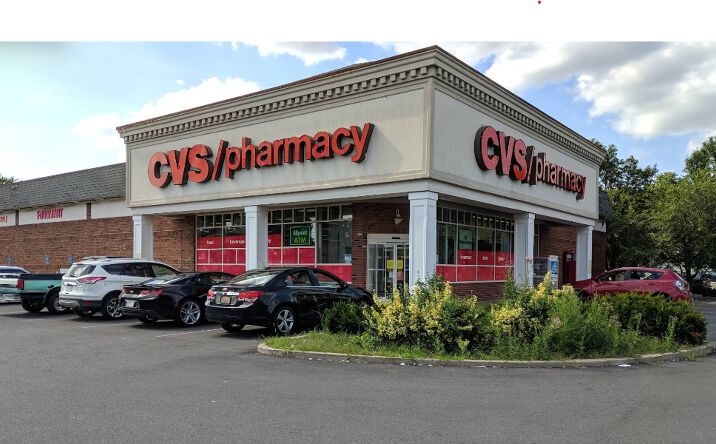 Pictures of Retail property located at 2003 Broadway street, Indianapolis, IN 46202 for lease - image #1