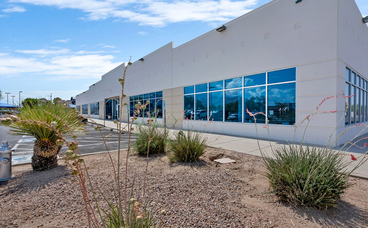 Pictures of Retail, Office, Industrial property located at 1455 W River Rd, Tucson, AZ 85704 for lease - image #1
