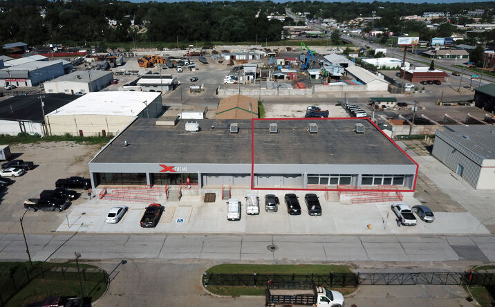 Pictures of Industrial property located at 2720 N 84th St, Omaha, NE 68134 for lease - image #1