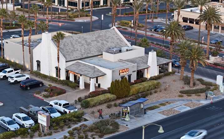 Pictures of Restaurant property located at 9560 W Sahara Ave, Las Vegas, NV 89117 for lease - image #1