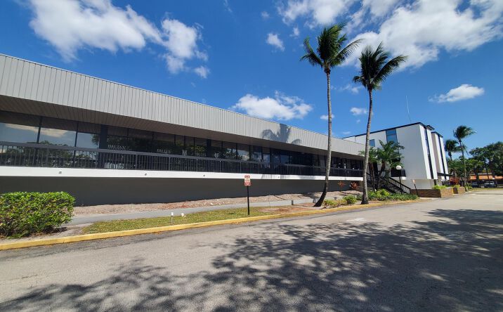 Pictures of Office property located at 1860 N Pine Island Rd, Fort Lauderdale, FL 33322 for lease - image #1