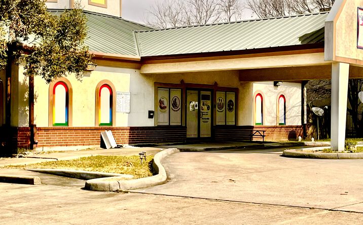 Pictures of Office, Special Purpose property located at 6706 W Airport Blvd, Houston, TX 77071 for lease - image #1