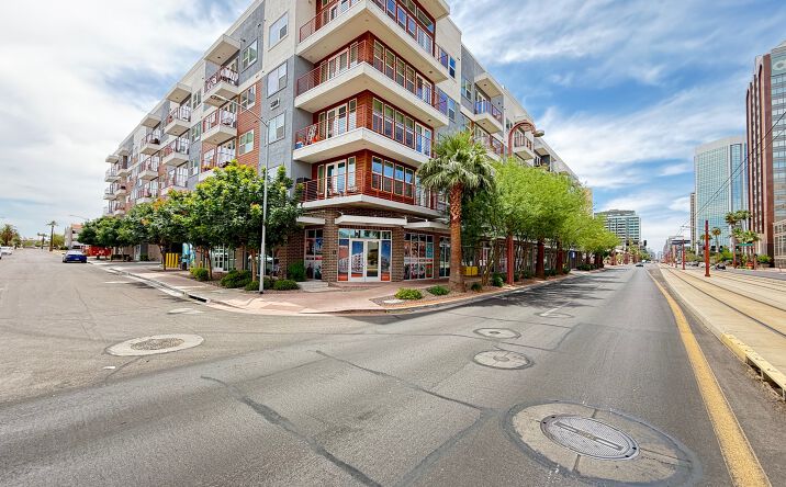 Pictures of Retail, Office, Restaurant property located at 3601 N Central Ave, Phoenix, AZ 85012 for lease - image #1