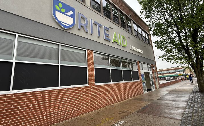 Pictures of Retail property located at 164 W Chelten Ave, Philadelphia, PA 19144 for lease - image #1