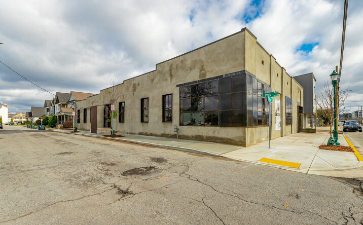 Pictures of Retail, Restaurant property located at 615 E Main St, Chattanooga, TN 37408 for lease - image #1