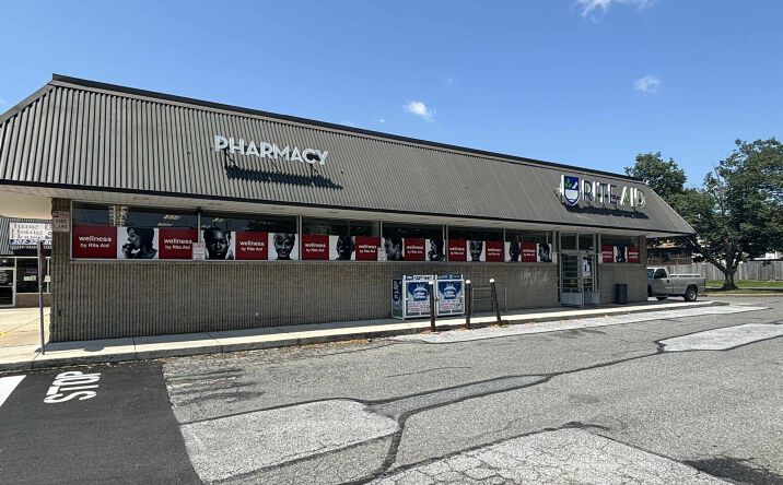 Pictures of Retail property located at 501 E Basin Rd, New Castle, DE 19720 for lease - image #1