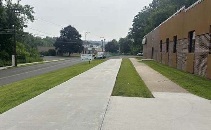 Pictures of Industrial property located at 4 Eagle Rd, Danbury, CT 06810 for lease - image #1
