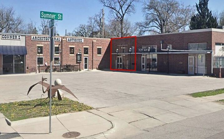 Pictures of Retail property located at 1624 S 17th St, Lincoln, NE 68502 for lease - image #1