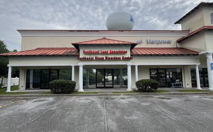 Pictures of Retail, Office property located at 122 Scranton Connector, Brunswick, GA 31525 for lease - image #1