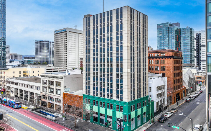 Pictures of Office, Industrial property located at 1700 Broadway, Oakland, CA 94612 for lease - image #1