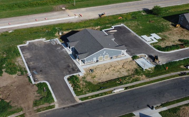 Pictures of Retail, Office, Restaurant, Land, Special Purpose property located at 851 S Albert, Reedsburg, WI 53959 for lease - image #1