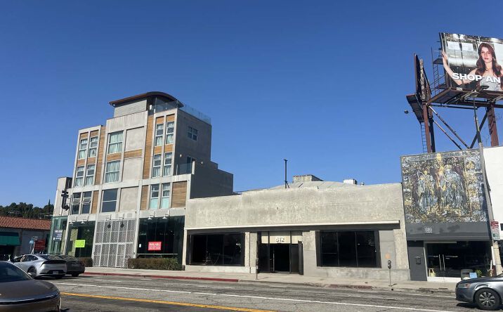 Pictures of Retail property located at 612 S La Brea Ave, Los Angeles, CA 90036 for lease - image #1