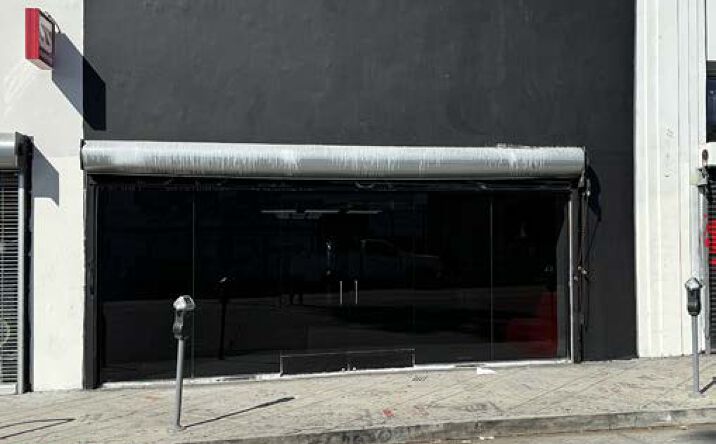 Pictures of Retail property located at 449/451 - 455 N. Fairfax Ave, Los Angeles, CA 90048 for lease - image #1